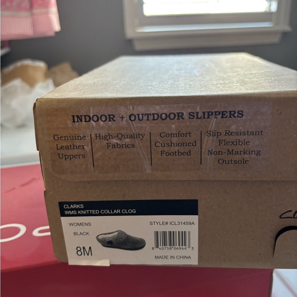 Clarks Cozy Knit Slippers